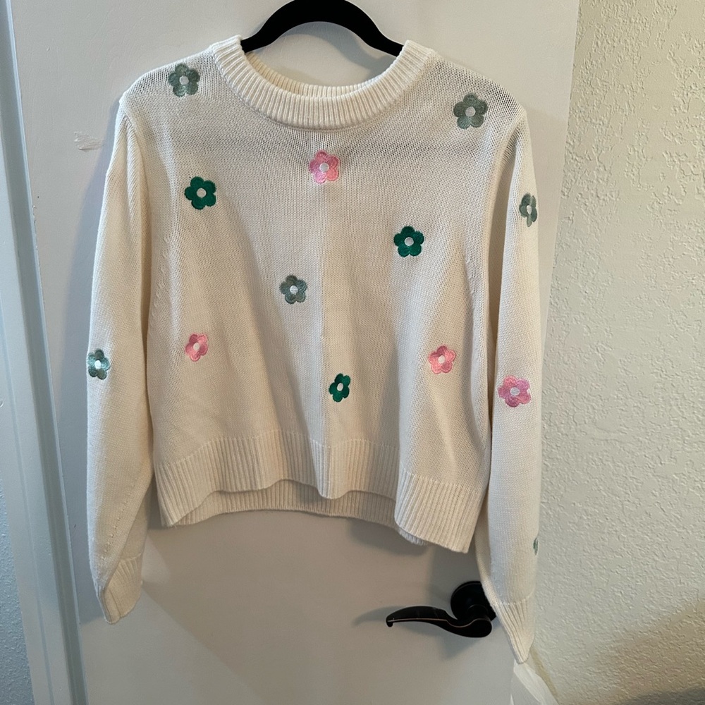 Floral embroidery sweater from H&M’s Divided Collection